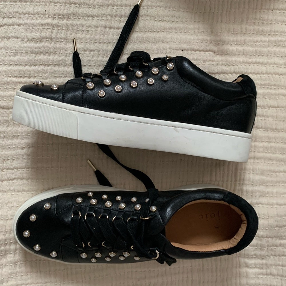 New Joie Pearl Sneakers size 40 9.5 10